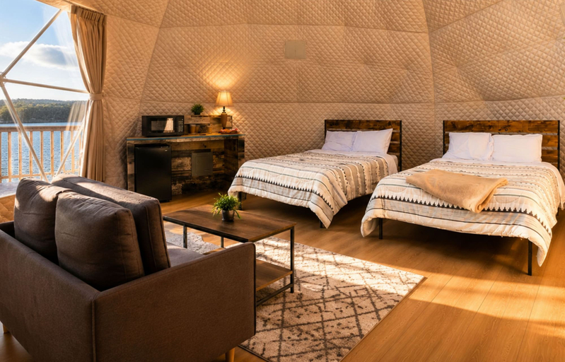 Room 2, Baddeck Domes, Victoria