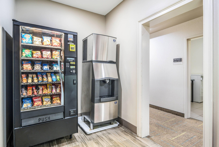 Food & Drinks 5, Sleep Inn and Suites at Kennesaw State University, Cobb