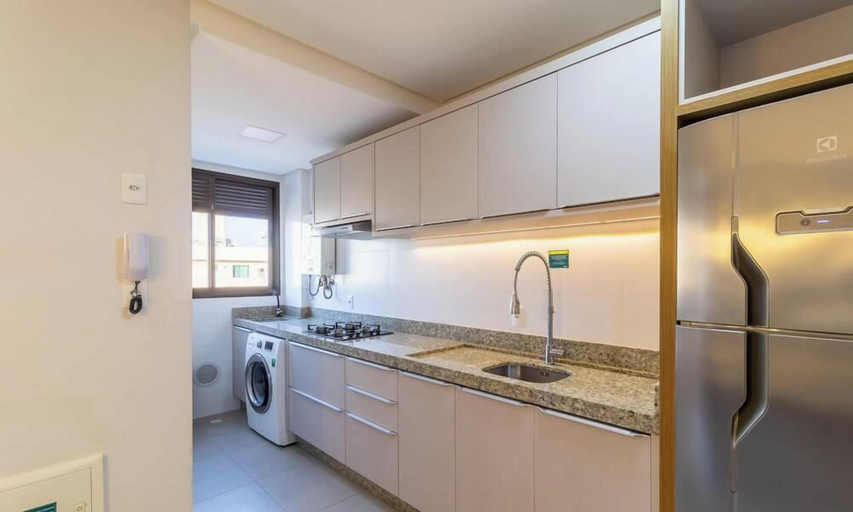 Private kitchen 3, Apt sea View, Pool Condo, 300m to Beach Csd0302, Bombinhas