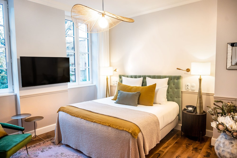 Others 5, Hôtel SOCLO, Haute-Garonne