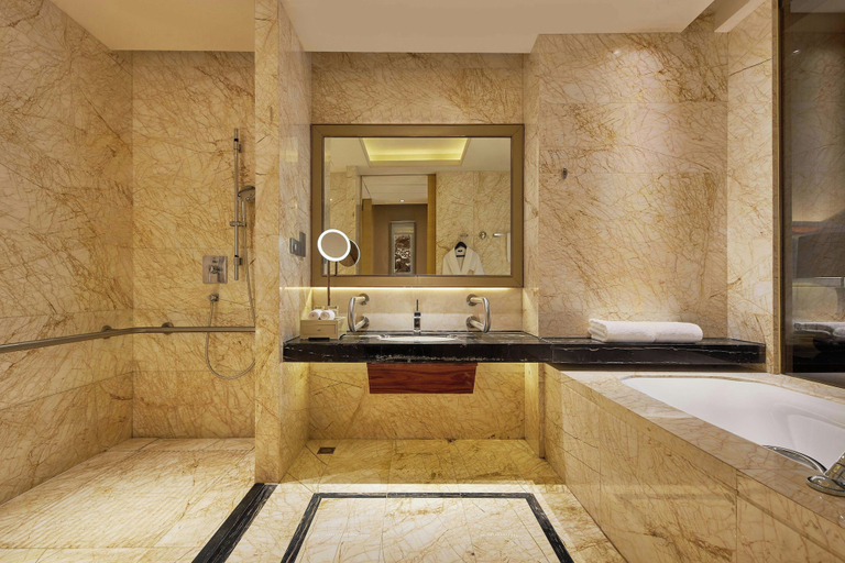 Bathroom 5, The Westin Fuzhou Minjiang, Fuzhou