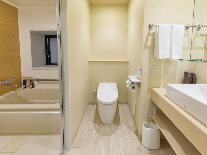 Bathroom 4, Shizutetsu Hotel Prezio Numazu, Numazu