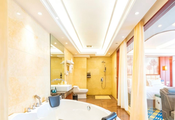 Bathroom 4, Huang Jia Hotel Mangshi Square Mangshi Jewelry Town, Dehong Dai and Jingpo