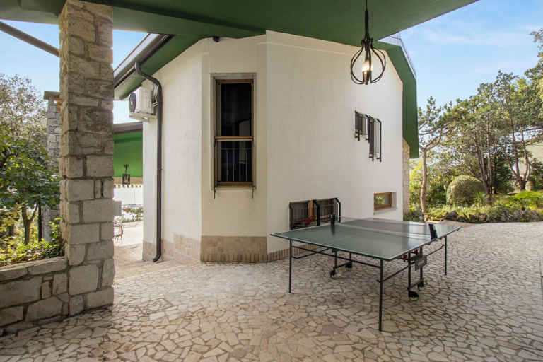 Interior 5, Private Bay Villa - for 10 pp, Private Pier, Trieste