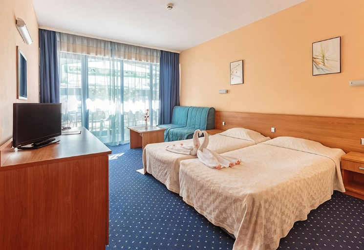 Bedroom 3, Aquamarine Hotel, Nesebar