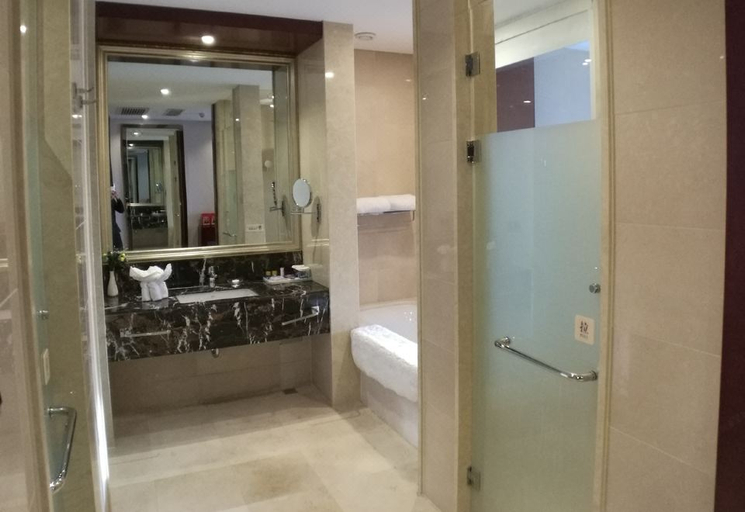 Bathroom 4, Fanhua Hotel, Xinzhou