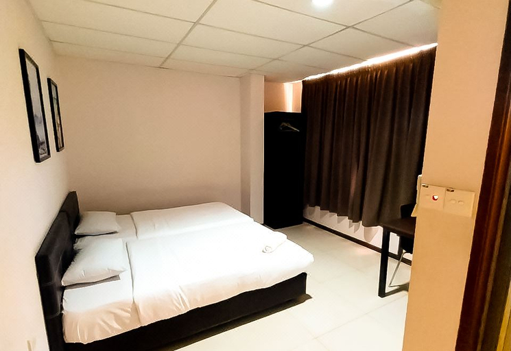 Other 5, MB Hotel, Kota Kinabalu