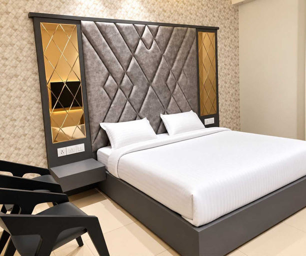 Room 4, Deluxe Hotel Mark, Ambala