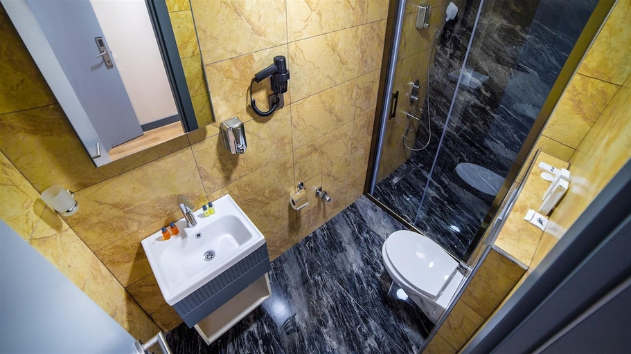 Bathroom 4, Blue Marina Hotel , Antalya