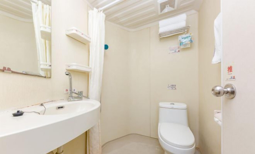 Bathroom 3, Tiandi Renhe Chain Hotel (Jinan Kuanhouli, Jiefang Bridge), Jinan