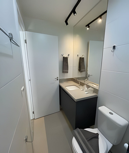 Bathroom 3, Mar Dá Liberdade com Amerigo Vespucci, Cairu