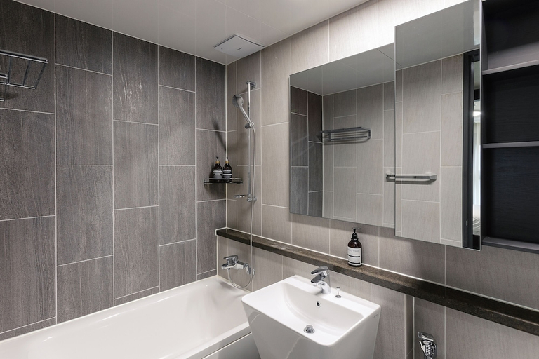 Bathroom 3, NewCZ Osiria Residence, Gijang
