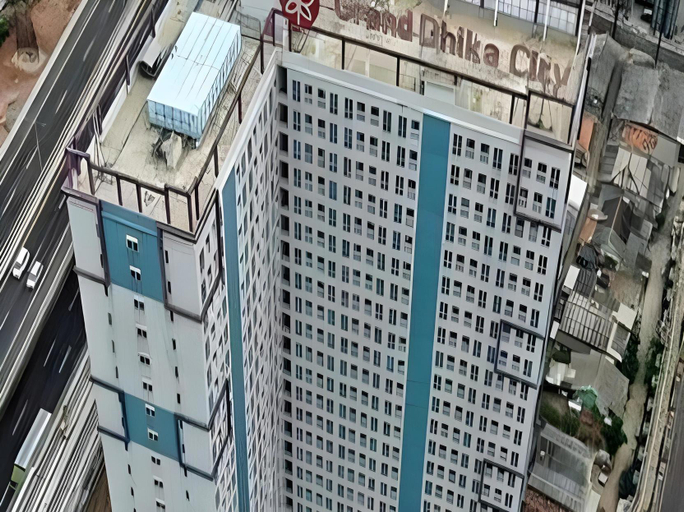 Exterior & Views 5, Apartemen Grand Dhika City by Nina, Bekasi