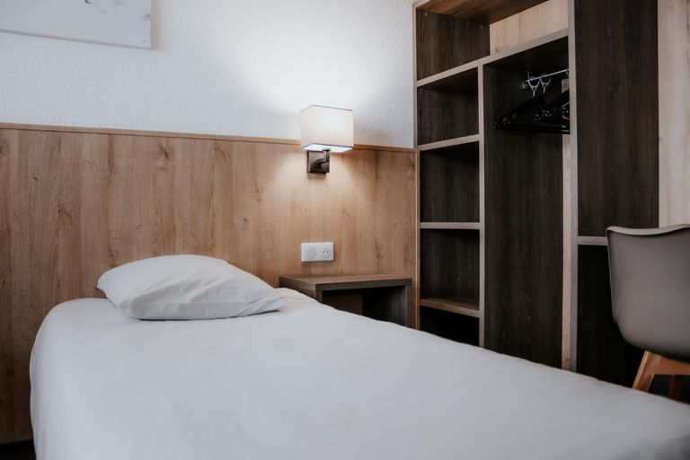 Bedroom 2, Village Vacances ATC Routes du Monde 3 Etoiles Saint-Francois-Longchamp, Savoie
