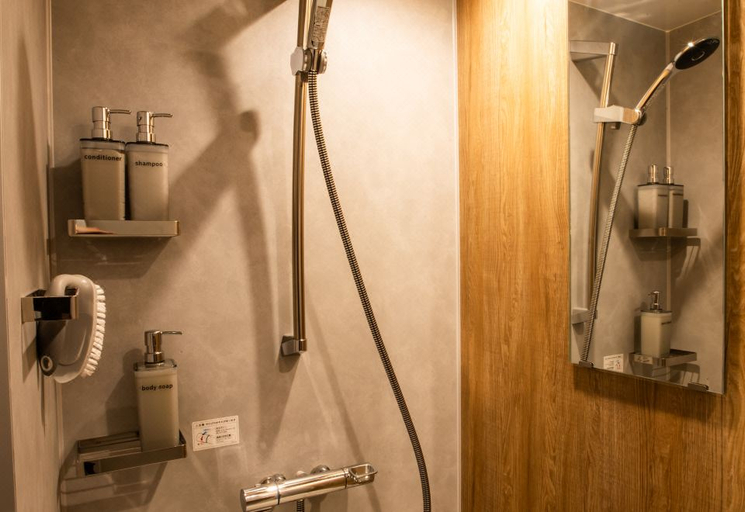 Bathroom 3, Asakusa Houses, Taitō