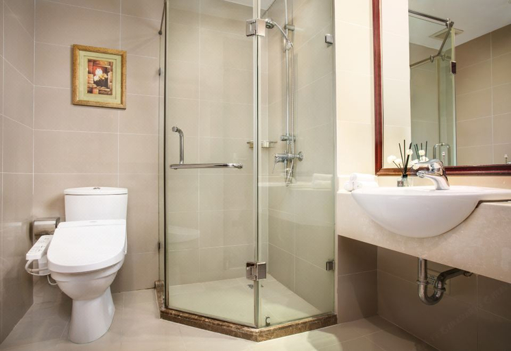 Bathroom 5, Shanghai Paradise Hotel, Shanghai