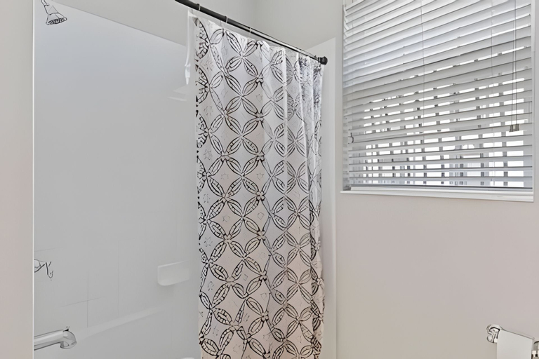 Bathroom 3, Spacious 3BR Condo at Vista Cay Resort, Orange
