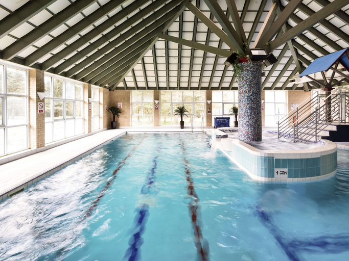 Sport & Beauty, Mercure Leeds Parkway Hotel, Leeds