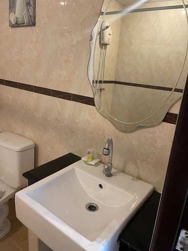 Bathroom 4, Babylon Residence Inn pattaya, Pattaya
