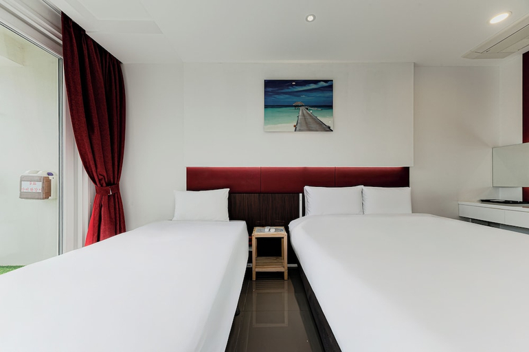 Bedroom 2, Hamdeok Beach Stay Jeju, Jeju