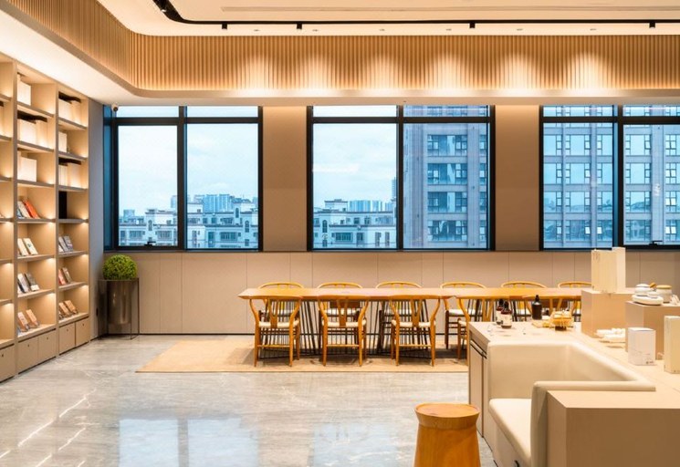 Food & Drinks 5, Ji Hotel Maoming Railway Station Fortune Building, Maoming