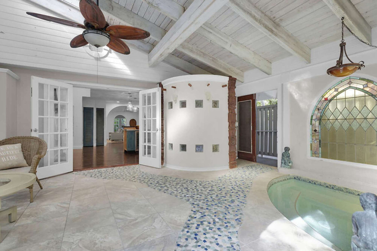 Room 2, Tropical Hideaway - Private Pool, Monroe