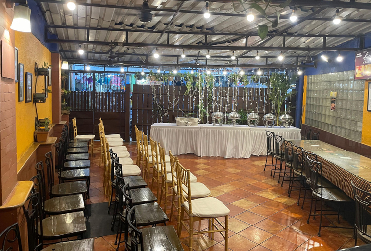 Food & Drinks 5, Hotel Lucky Bandra, Mumbai Suburban