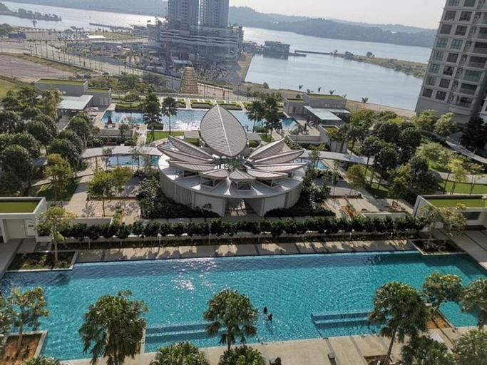 Others 4, Teega Residence Iskandar Puteri, Johor Bahru
