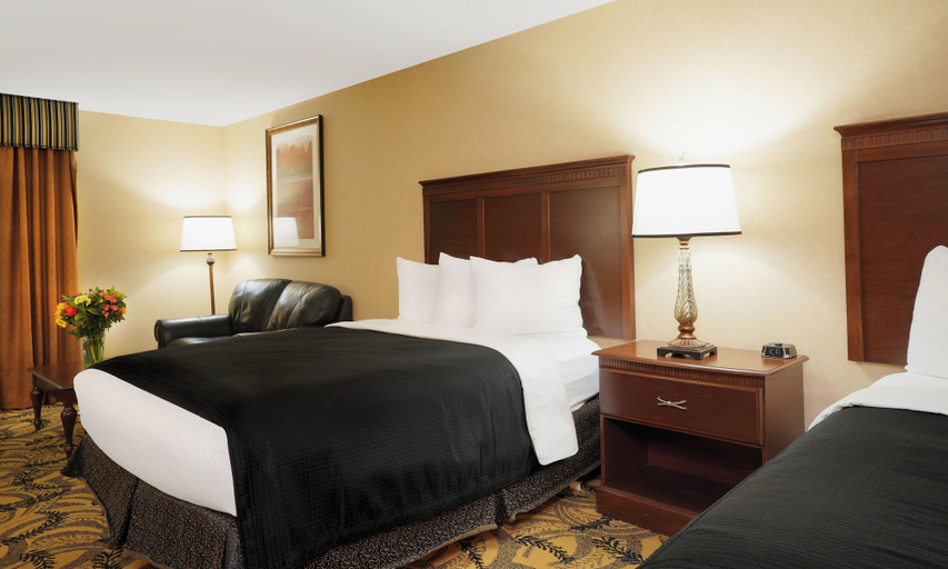 Bedroom 3, Grand Hotel at Bridgeport, Washington