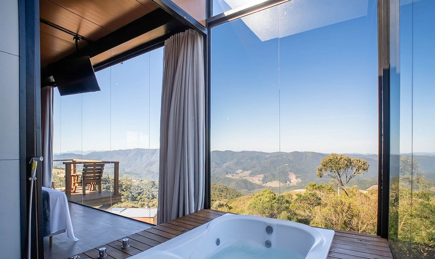 Others 4, Charming Chalet With Fireplace and hot Tub! Vst045, Anitápolis