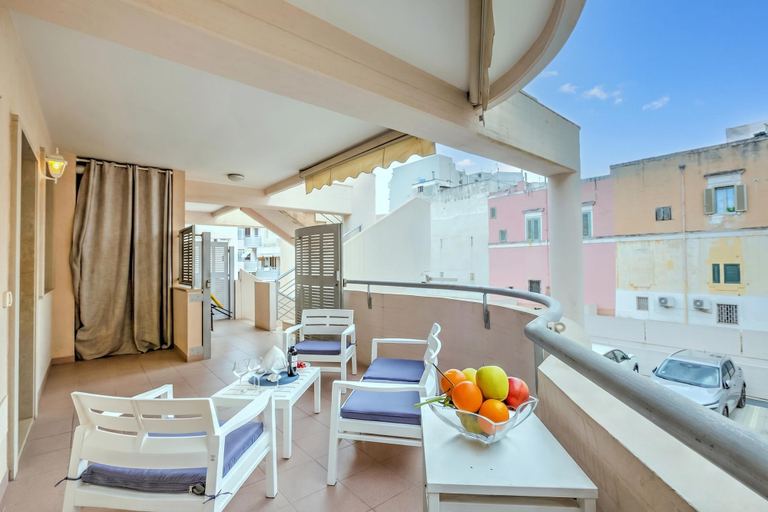 Terrace/patio 2, Viadelmare Apartment Monopoli 200m Sea, Bari