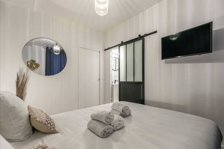 Room 3, 2bdr/6p Flat- Villemomble- 20min From Paris by RER, Seine-Saint-Denis