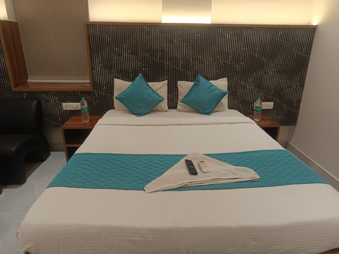 Room 3, The Wise Hotel, Hyderabad