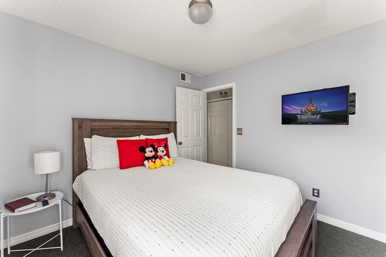Room 4, 3BR Condo Near Disney Somerset Resort, Osceola
