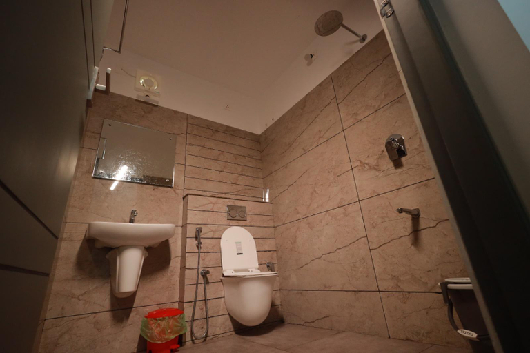 Bathroom 3, Lakeway Resorts, Alappuzha