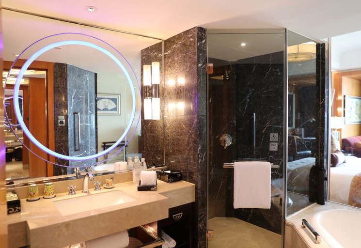 Bathroom 4, InterContinental Hotels CENTURY CITY CHENGDU by IHG, Chengdu