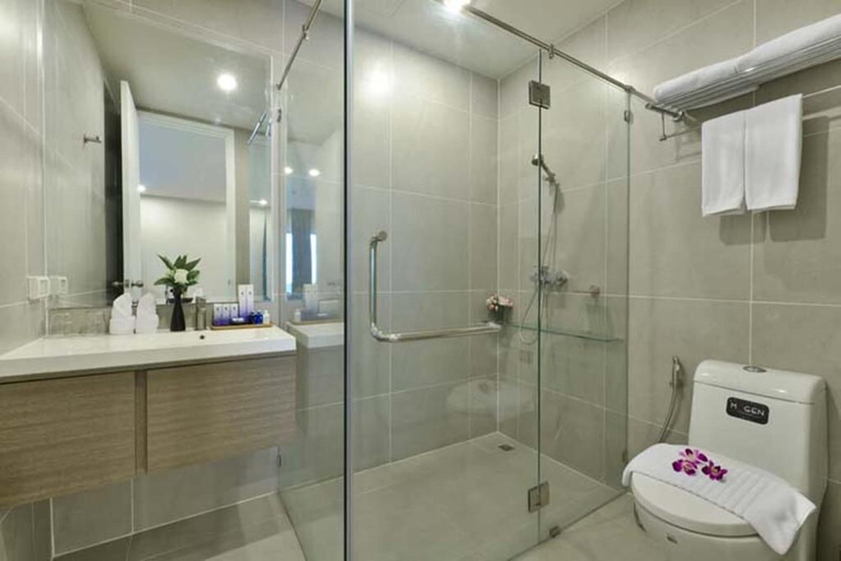 Bathroom 4, Icheck Inn Residence Sukhumvit 1, Wattana