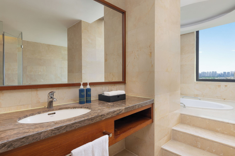 Bathroom 5, Four Points by Sheraton Taicang, Suzhou