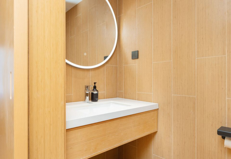 Bathroom 4, Ji Hotel Neijiang Zizhong Yipin Tianxia, Neijiang]]