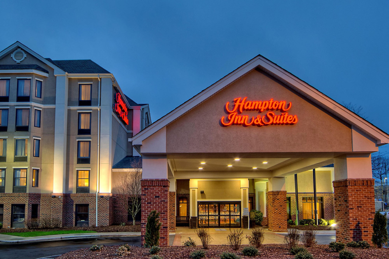 Exterior & Views 2, Hampton Inn & Suites Asheville Airport, Buncombe