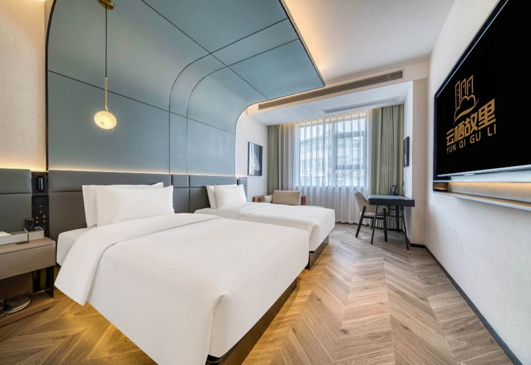 Bedroom 2, Yunqi Hotel, Taizhou