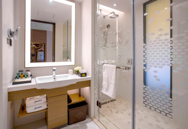 Bathroom 4, Hampton By Hilton Xi'an Dayan Pagoda, Xi'an