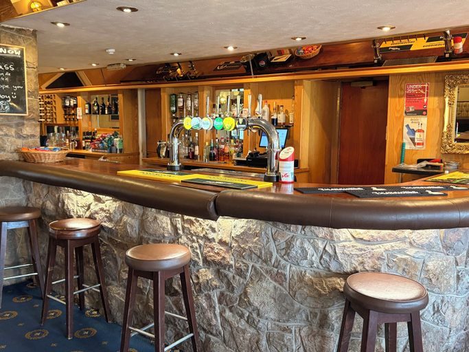 Food & Drinks 5, The Anchorage Hotel, Gwynedd