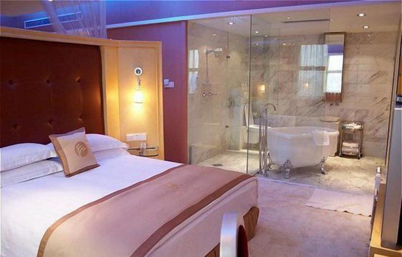 Bedroom 2, Dunhuang Hotel, Jiuquan