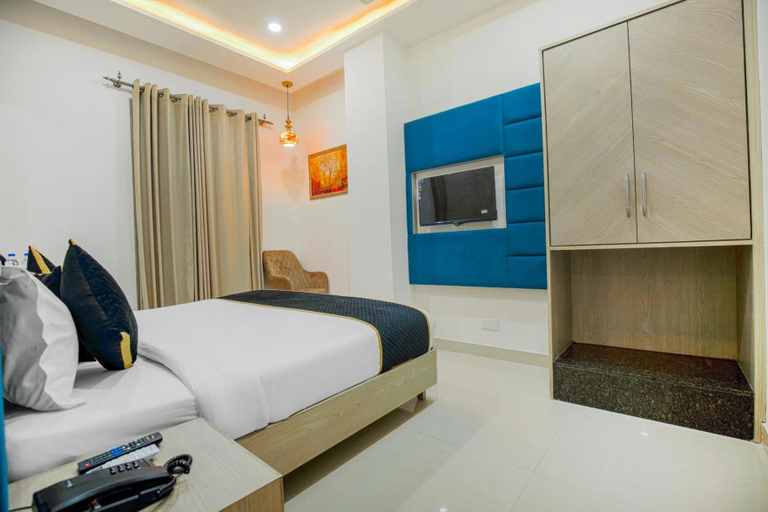 Bedroom 2, Hotel Golden Stay, Amritsar