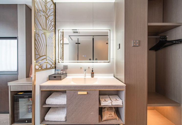 Bathroom 3, Rezen Hotel Yining Global Harbor Liuxing Street, Ili Kazakh