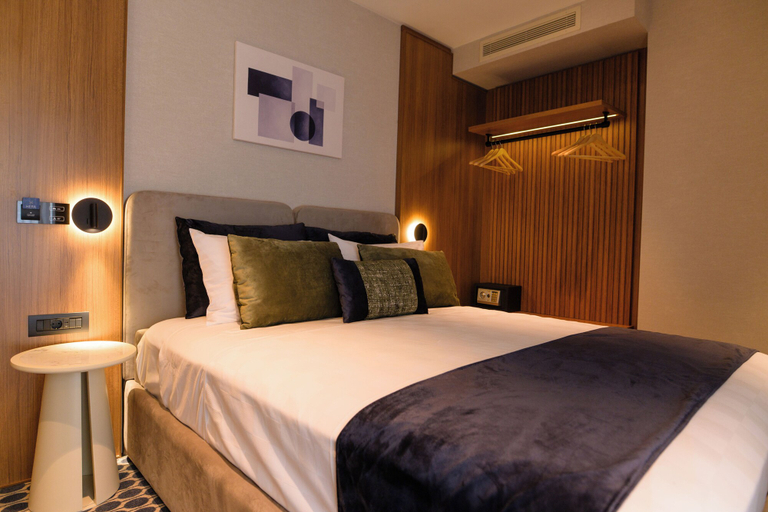 Bedroom 3, Hera Hotel Axd, East Macedonia and Thrace