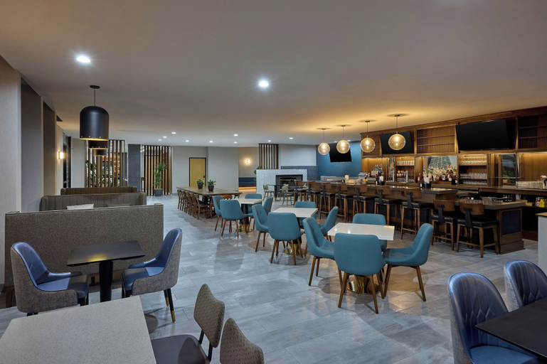 Food & Drinks 5, Four Points by Sheraton Englewood, Arapahoe