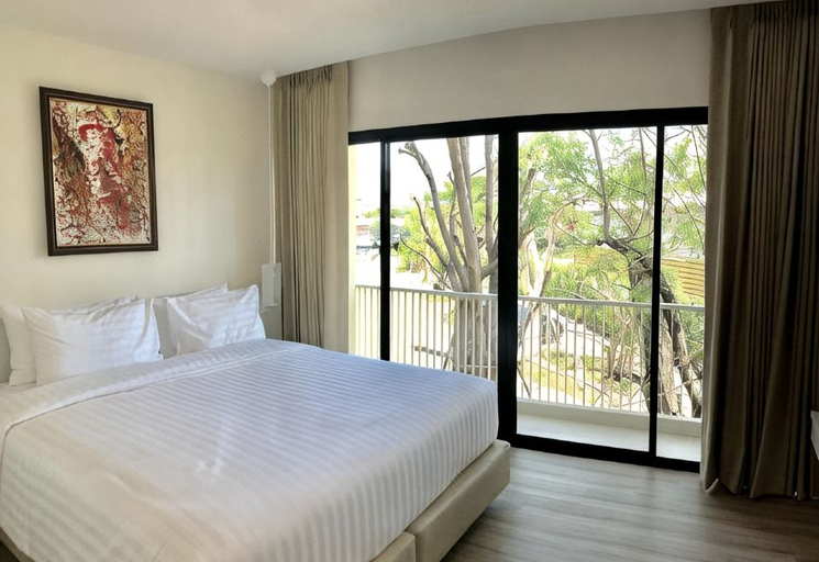 Bedroom 3, Porestva Hotel, Si Racha