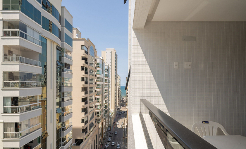 Property grounds 3, Apto 2Q c/ churrasq. 500m da Meia Praia ROT1001, Itapema